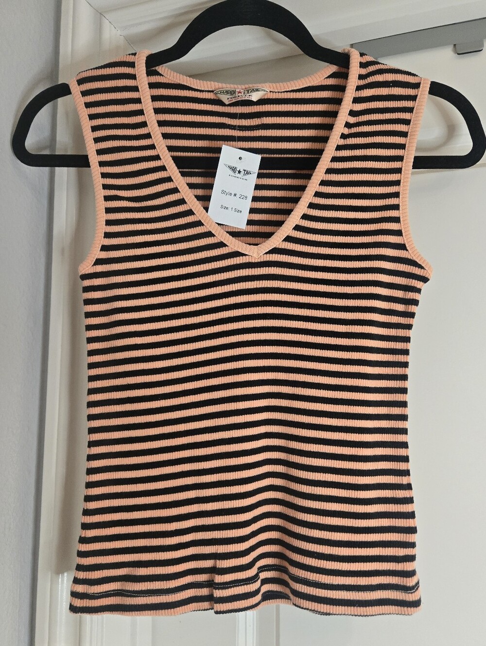 Hardtail Y2K Ribbed V-Neck Sleeveless Tank - Peach/Orange & Black, One Size